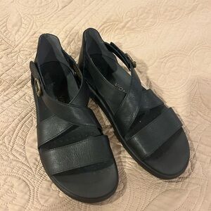 Vionic Recovery RX Black Strappy Women's Sandals